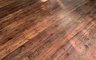 Pine floor boards with stained dark oak
